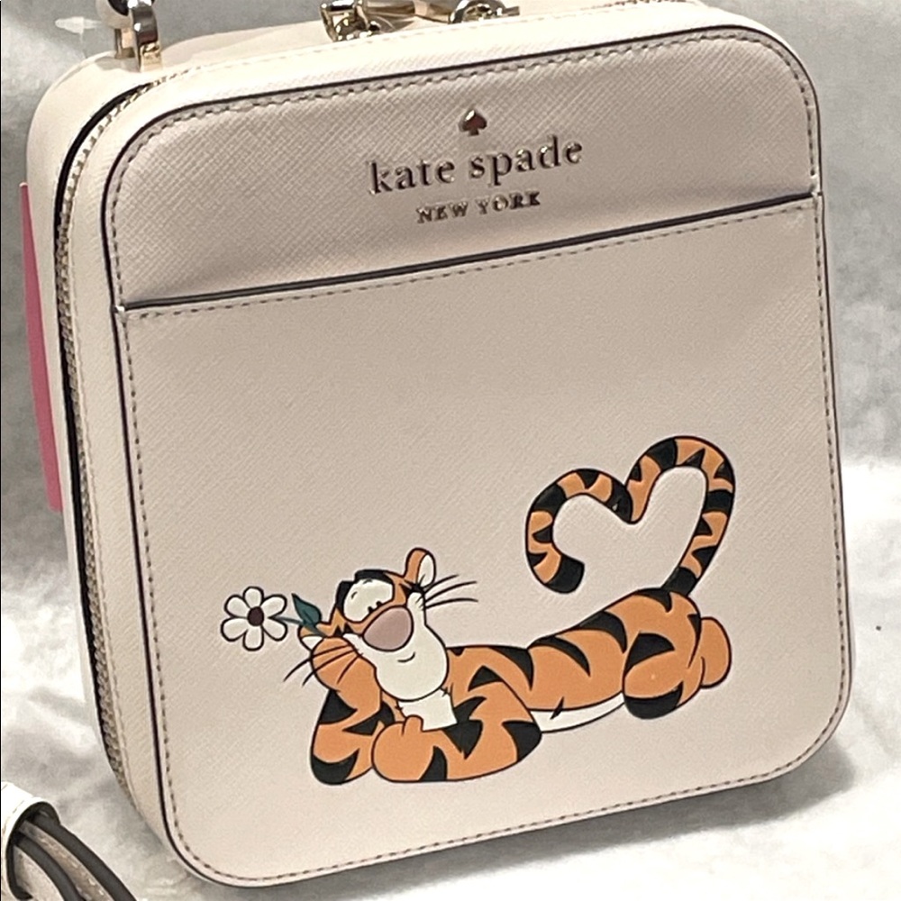 DISNEY/ KATE SPADE OUT OF STOCK on KS. Tigger Crossbody